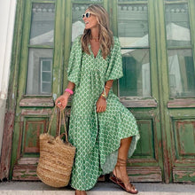 Lade das Bild in den Galerie-Viewer, Milena Kleid | Grünes langes Kleid für Damen
