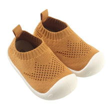 Lade das Bild in den Galerie-Viewer, Babyschuhe / Barfuß-Schuhe für Babys - atmungsaktiv, superleicht, waschbar beige gelb 2
