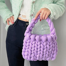 Lade das Bild in den Galerie-Viewer, ChunkyTasche™ - Luxuriöse gestrickte Handtasche
