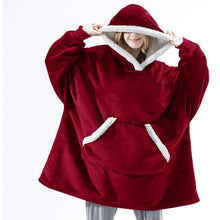 Lade das Bild in den Galerie-Viewer, DER KUSCHELHOODIE - Warme Kapuzendecke als Pullover in Übergröße
