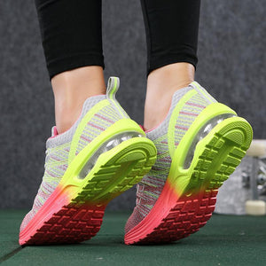 Clark Fashion Sneakers | Frauenschuhe mit ergonomischem Fußbett